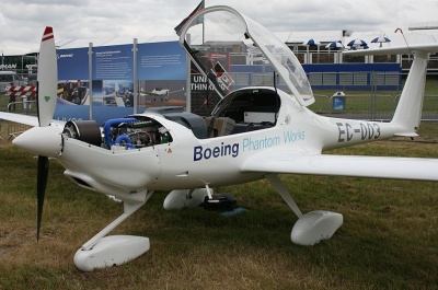 Электрический самолет Boeing Fuel Cell Demonstrator